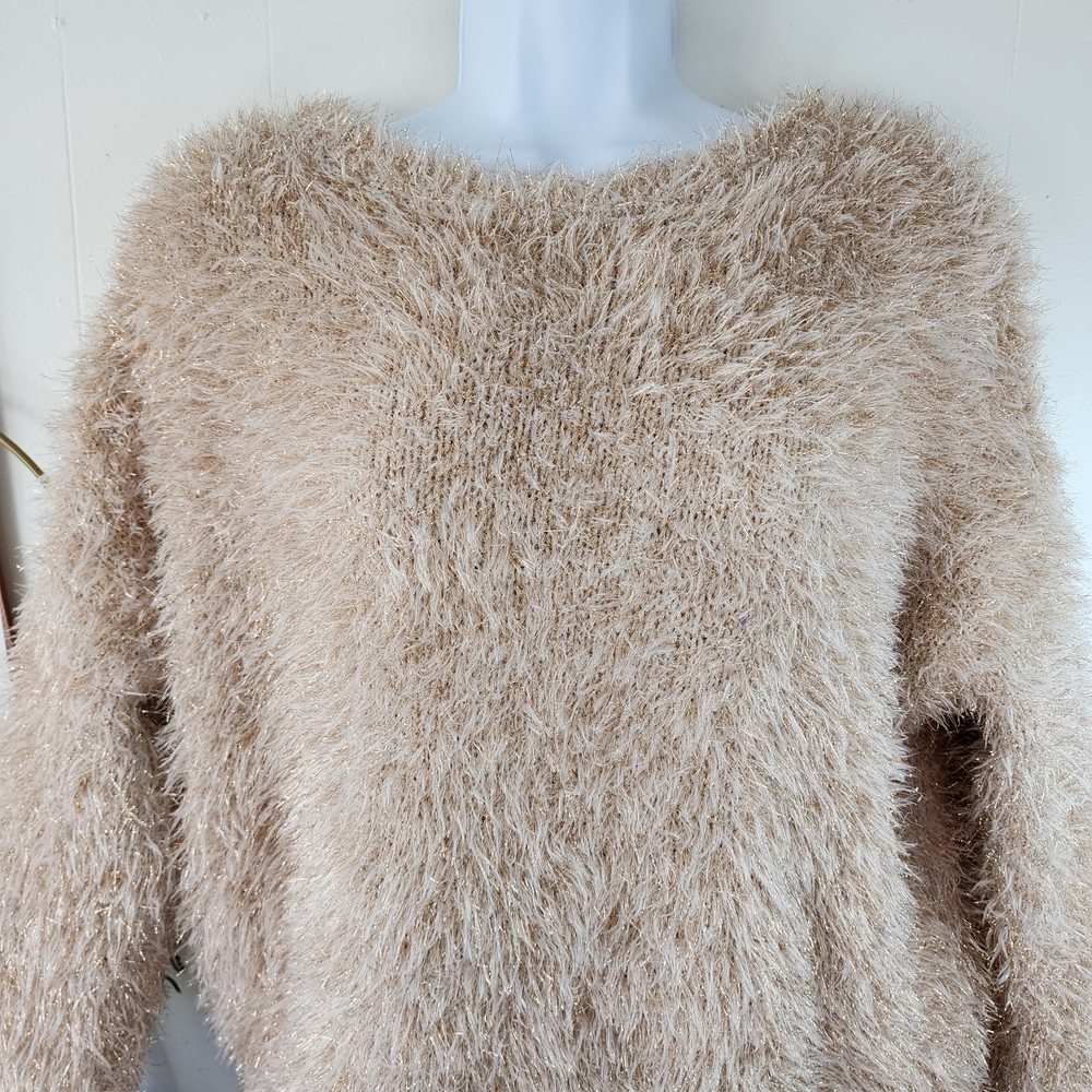 Wild Fable Gold Long Sleeve Fuzzy Sweater Size XS - Picture 3 of 9